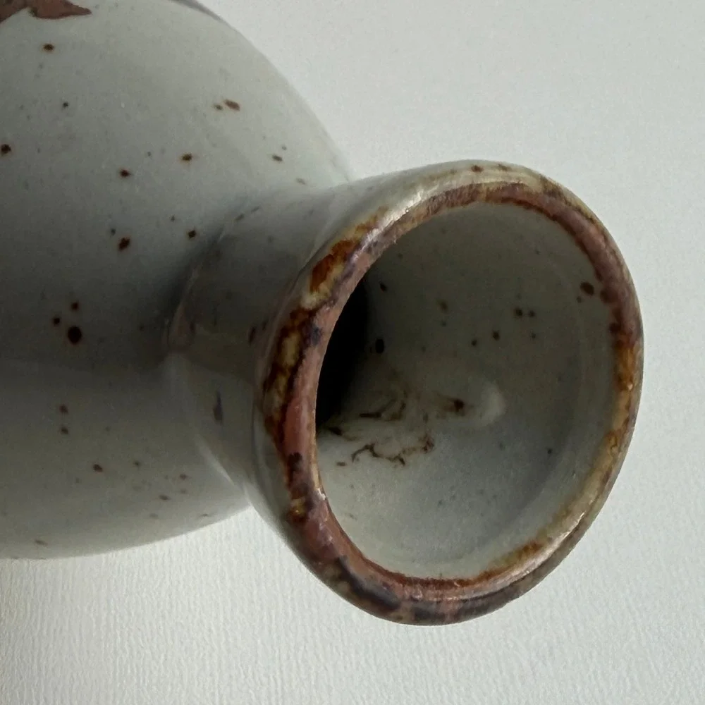 VTG Japanase Sake Bottle Vase Maple Leaf Speckle Glaze Stoneware Tokkuri Otagiri